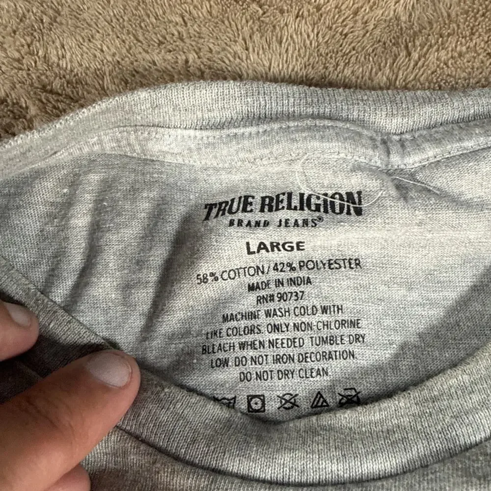True Religion Shirt Mens Large Gray V Neck Horseshoe Logo Short Sleeve Tee